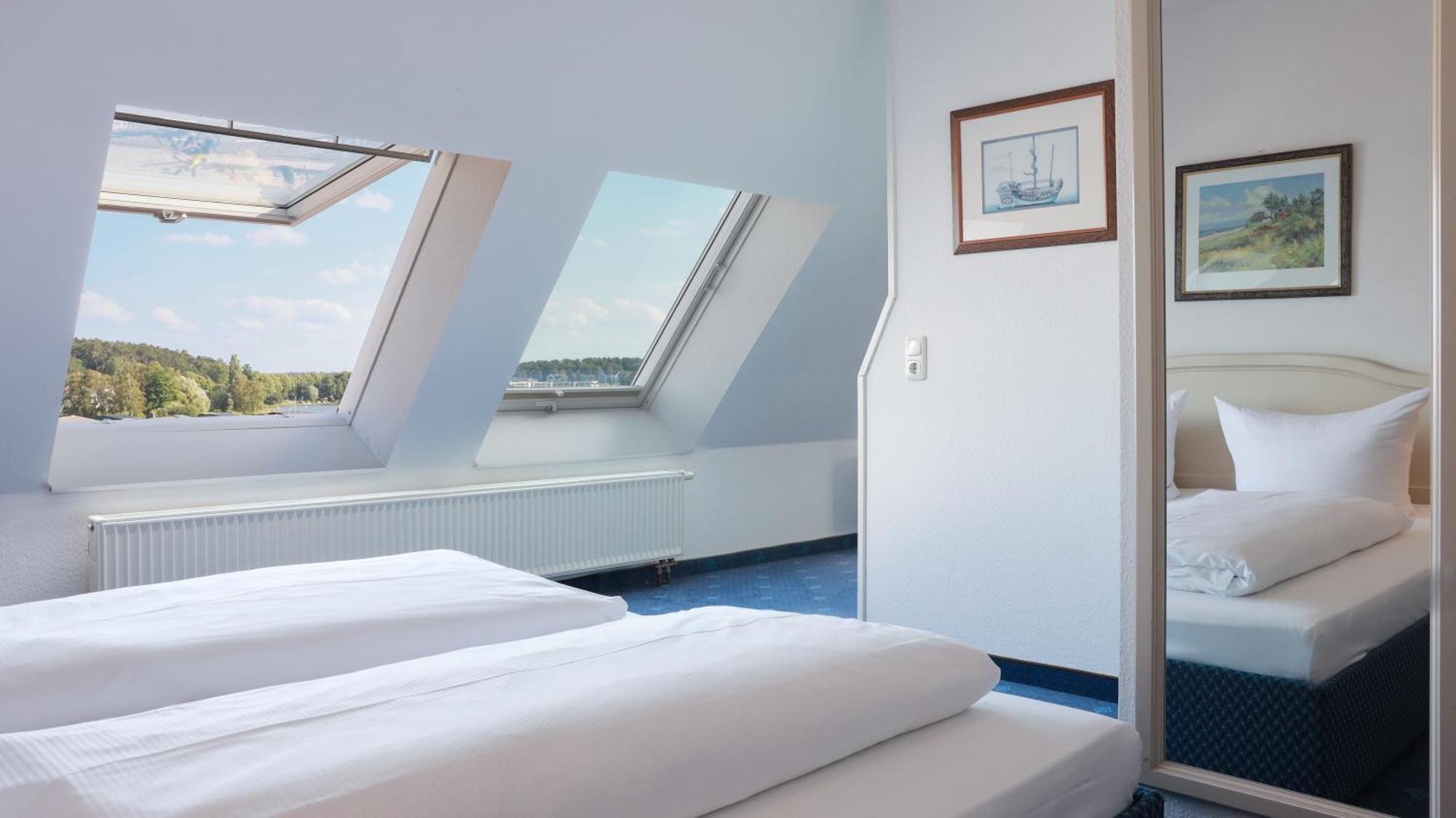 Am Yachthafen Hotel Waren (Mueritz)